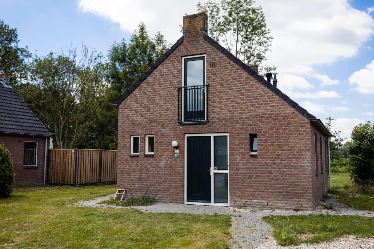 Vakantiepark 't Broeckhuys Hotel Ewijk Bagian luar foto