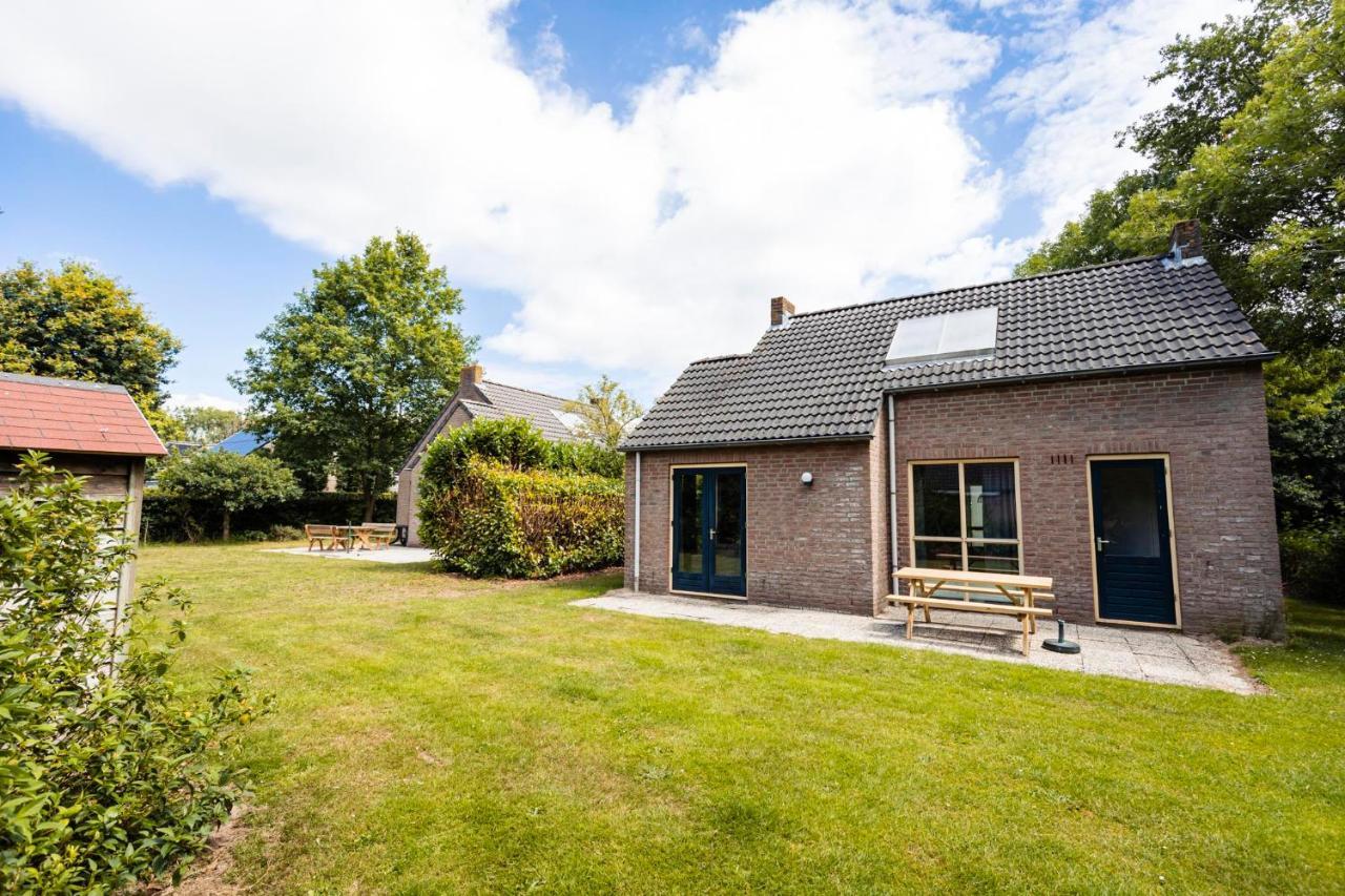 Vakantiepark 't Broeckhuys Hotel Ewijk Bagian luar foto