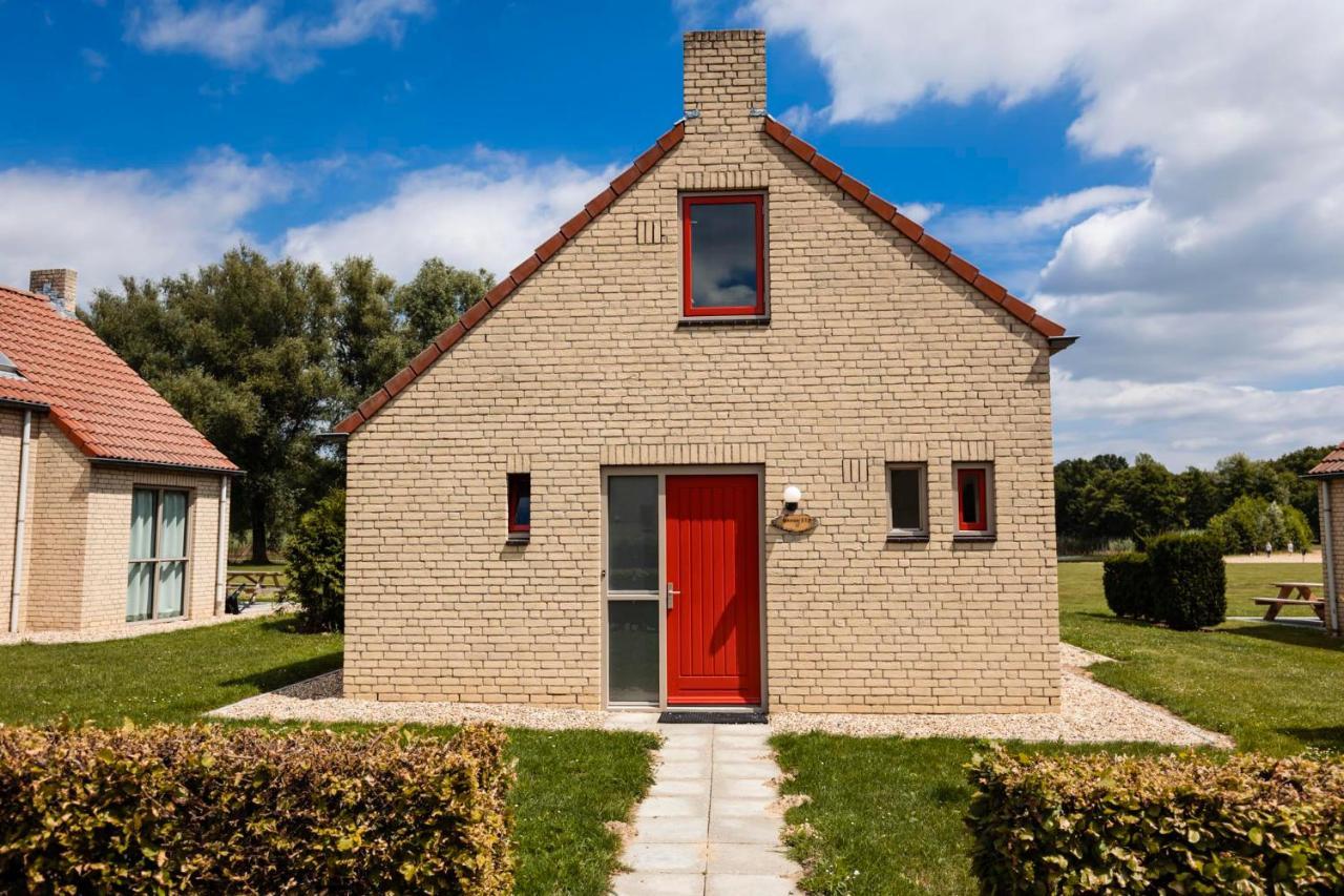 Vakantiepark 't Broeckhuys Hotel Ewijk Bagian luar foto